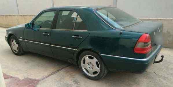 Varios Mercedes-Benz Clase C (BM 202) Berlina (04.1993->) foto 2
