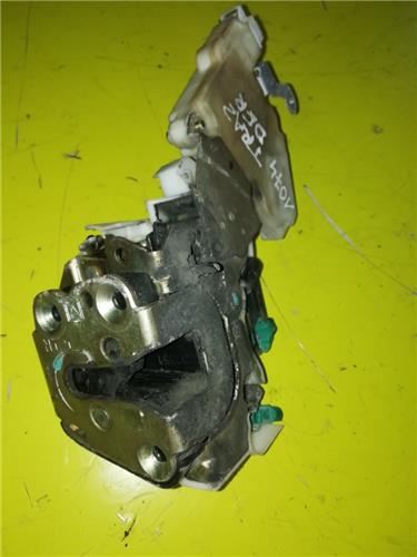 cerradura puerta trasera izquierda nissan alm