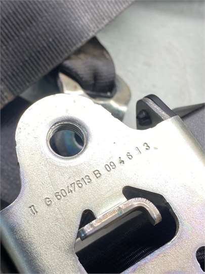 Cinturon Seguridad Delantero Derecho Skoda Octavia Combi (1Z5)(2008->) foto 5