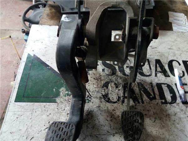 Pedal Freno Mercedes-Benz SPRINTER  CAJA CERR. foto 2