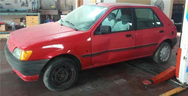 Maneta Exterior Delantera Izquierda Ford Fiesta Berl./Express (1976->)