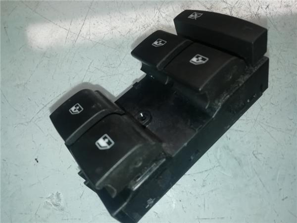 MANDO ELEVALUNAS DELANTERO IZQUIERDO Opel Astra K Berlina 5p (09.2015->) foto 2