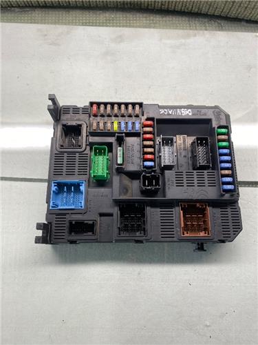 caja fusiblesrele peugeot 208 012012 12 acti