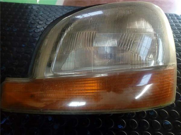 Faro Delantero Izquierdo