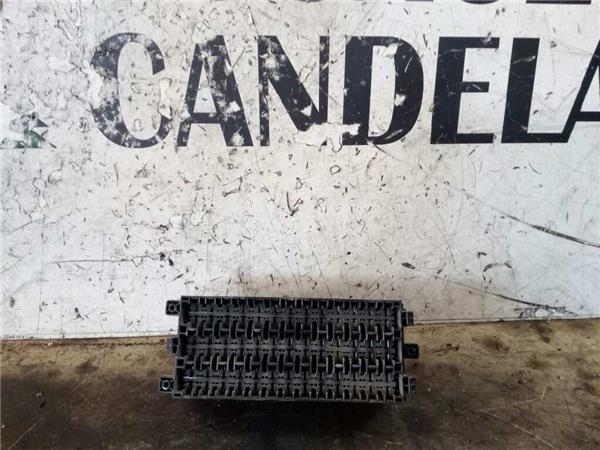 Caja Reles Renault KANGOO 4X4