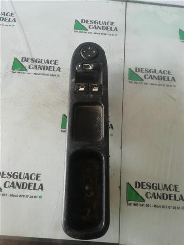 MANDO ELEVALUNAS DELANTERO DERECHO Peugeot 307 Berlina (S2)(06.2005->)