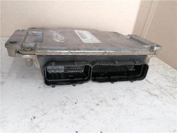 Centralita Renault Megane I Fase 2 Berlina (BA0)(1999->) foto 4