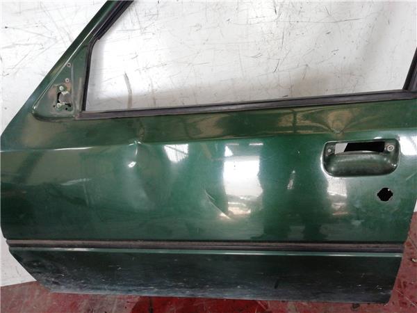 Puerta Delantera Izquierda Peugeot 205 Berlina (02.1983->) foto 2