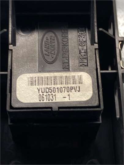 MANDO ELEVALUNAS TRASERO DERECHO Land Rover Range Rover Sport (01.2005->) foto 3