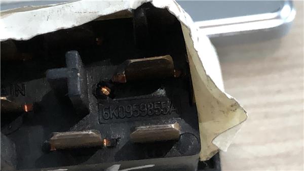 MANDO ELEVALUNAS DELANTERO IZQUIERDO Seat Ibiza (6K1)(1993->) foto 3