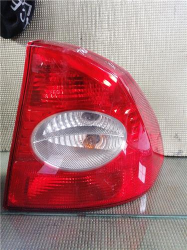 Piloto Trasero Derecho Ford Focus Berlina (CAP)(08.2004->)