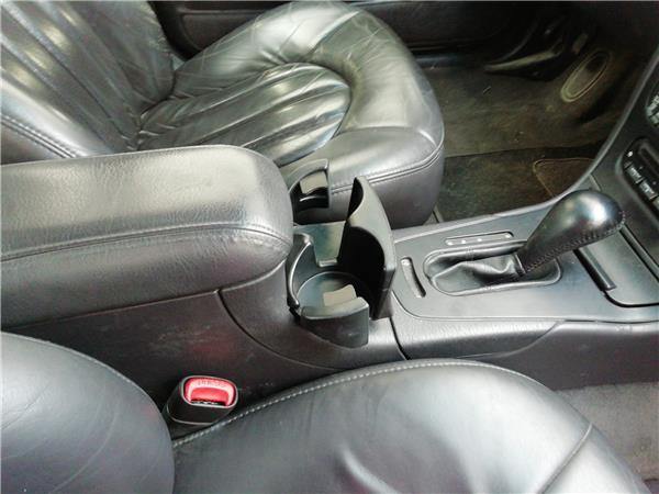 Reposabrazos Chrysler 300M LR (1998->) foto 4