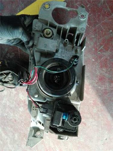 Faro Delantero Derecho Mazda Premacy (CP)(1999->) foto 2