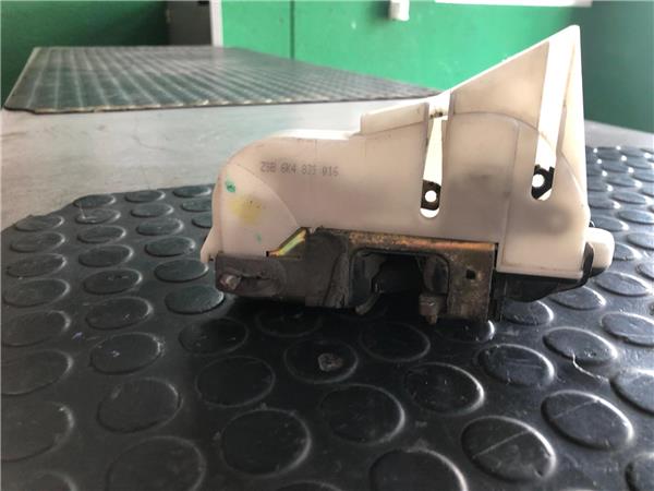 Cerradura Puerta Trasera Derecha Seat Cordoba Berlina (6K2)(11.1993->) foto 3