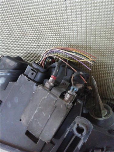 Faro Delantero Derecho Audi A6 Avant (4B5)(2001->) foto 3