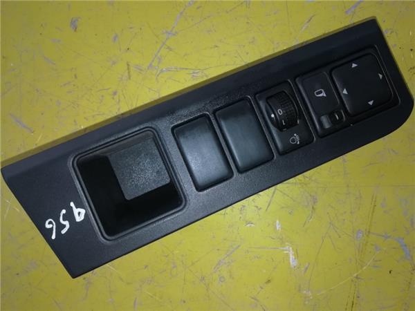 Mando Retrovisor Electrico Nissan Note (E11E)(01.2006->)