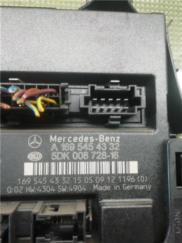 Caja Fusibles/Rele Mercedes-Benz Clase B (BM 245)(03.2005->) foto 3