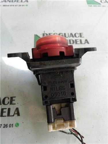 Interruptor Luces Emergencia Nissan Almera Tino (V10M)(05.2000->) foto 5