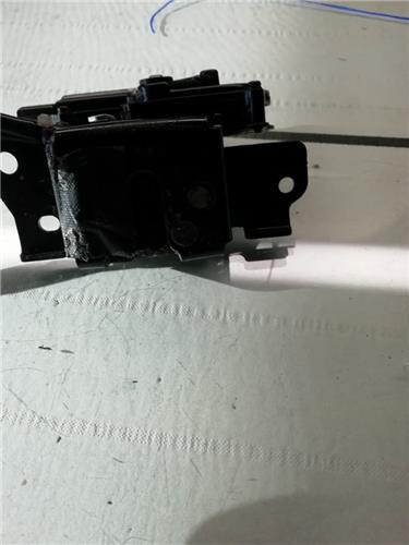 Cerradura Porton Toyota Prius (ZVW30)(2009->) foto 3