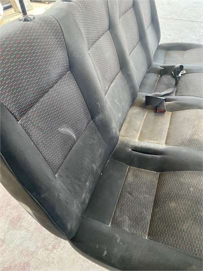 Asientos Traseros Peugeot Boxer Camion Doble Cabina (2014->) foto 2
