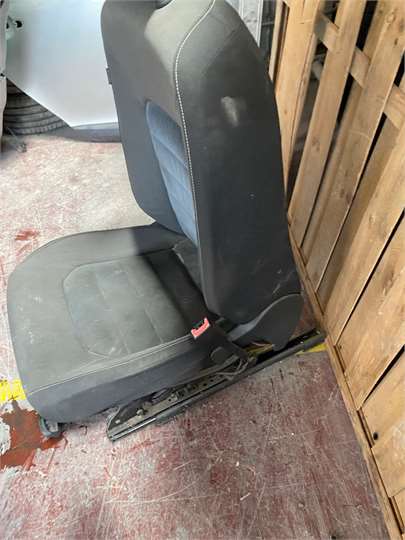 Asiento Delantero Derecho Volkswagen Golf Sportsvan VII (AM1)(12.2013->2017) foto 3