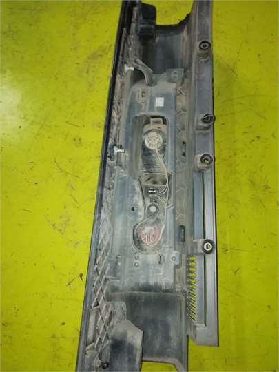 Piloto Trasero Derecho Renault Trafic III Combi (08.2014->) foto 3