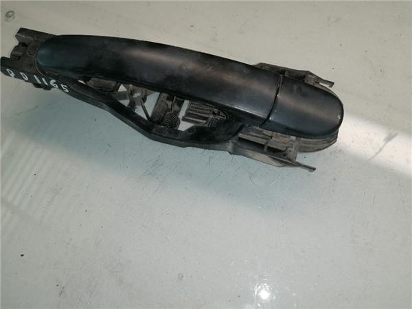 maneta exterior delantera derecha skoda fabia