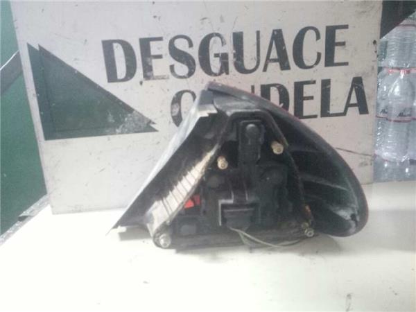 Piloto Trasero Izquierdo Ford Mondeo Berlina (GD)(1997->) foto 3