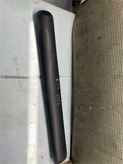 Moldura puerta lateral izquierda Citroen Berlingo (2002->)