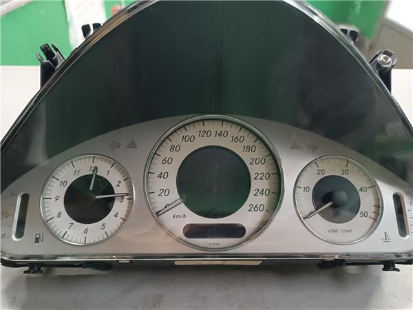 Cuadro Instrumentos Mercedes-Benz Clase E (BM 211) Berlina (01.2002->)