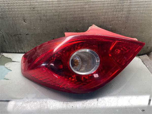 Piloto Trasero Izquierdo Opel Corsa D (2006->)