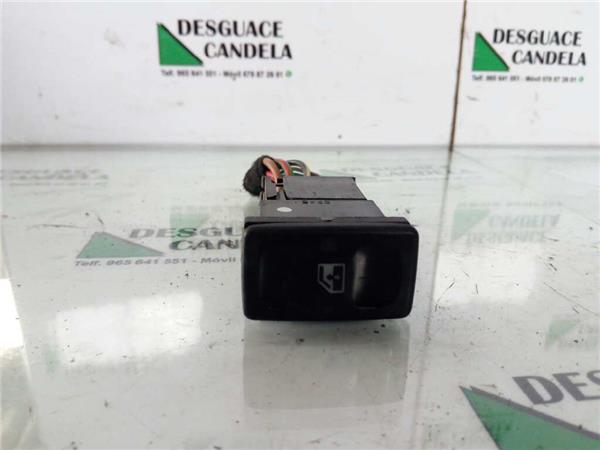 MANDO ELEVALUNAS DELANTERO IZQUIERDO Volkswagen Polo III (6N1)(09.1994->)