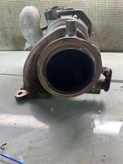 Turbo Opel Astra K Berlina 5p (09.2015->) foto 2