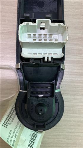 MANDO ELEVALUNAS DELANTERO IZQUIERDO Renault Modus I (2004->) foto 4
