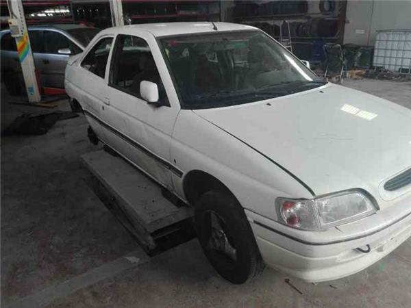 PILOTO TRASERO CENTRAL Ford Escort Berl./Turnier (1991->) foto 4