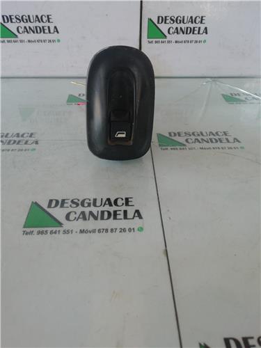 mando elevalunas delantero derecho peugeot 30