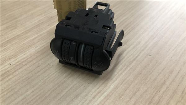 Interruptor Regulacion Altura Faros Volkswagen Passat Berlina (3B2)(1996->) foto 4