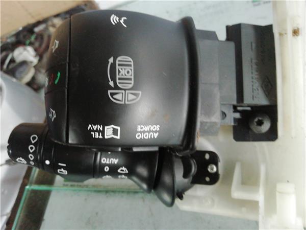 Mando Multifuncion Renault MEGANE III BERLINA 5 P