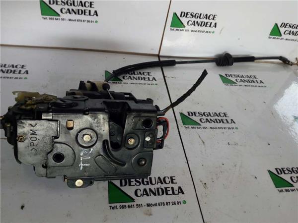 Cerradura Puerta Trasera Izquierda Volkswagen GOLF IV BERLINA foto 4