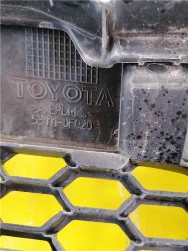Rejilla Paragolpes Delantero Toyota Corolla Verso (R1)(2004->) foto 3