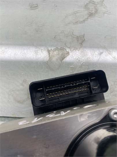 Nucleo Abs Mercedes-Benz Clase C (BM 203) Berlina (02.2000->) foto 4