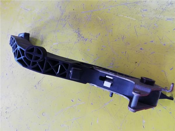 Pedal Embrague Opel Astra K Berlina 5p (09.2015->) foto 4