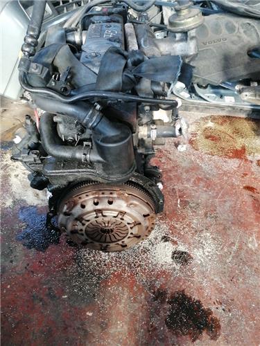 Motor Completo Ford Focus Berlina (CAK)(1998->) foto 2