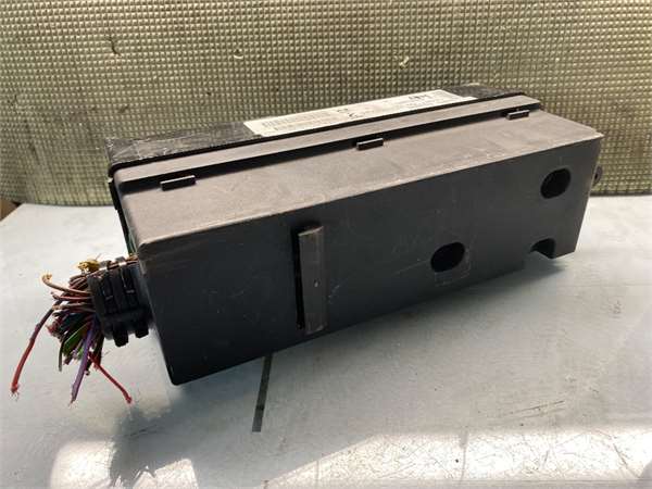 Caja Fusibles/Rele Land Rover Range Rover Sport (01.2005->) foto 5