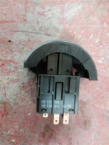 Interruptor Luces Emergencia Opel Astra G Berlina (1998->) foto 2