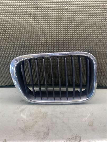 Moldura Paragolpes Delantero Derecha