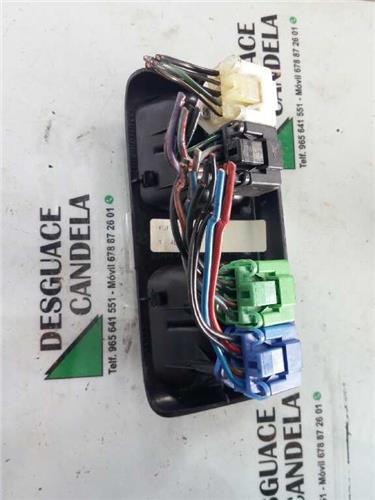 MANDO ELEVALUNAS DELANTERO IZQUIERDO MG ROVER SERIE 25 foto 2
