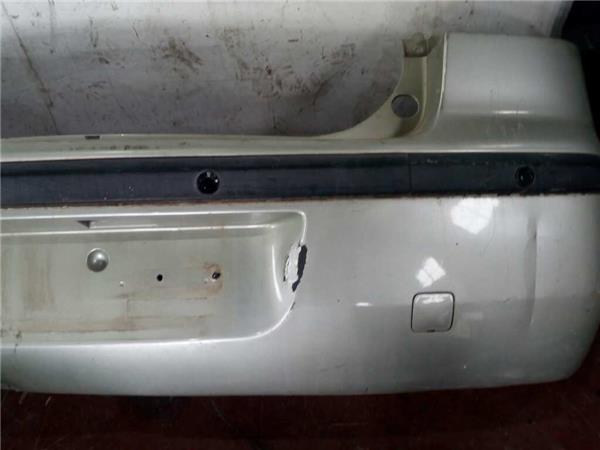 Paragolpes Trasero Renault Laguna II (BG0)(2001->) foto 4
