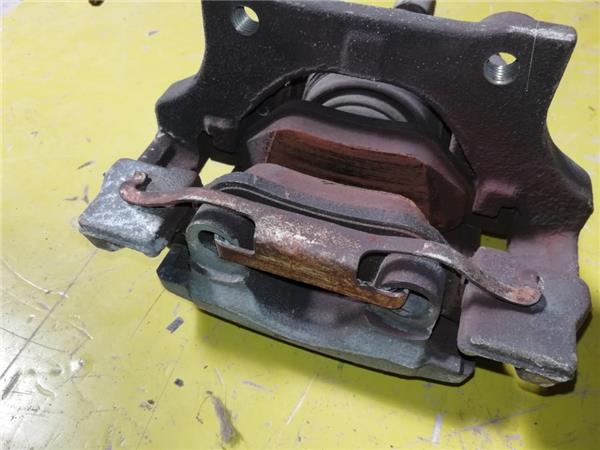 pinza freno trasero izquierda bmw serie 1 ber