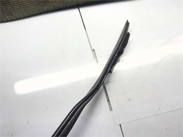 Moldura Puerta Delantera Derecha Audi A4 Berlina (8E)(12.2001->) foto 3